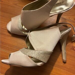 Audrey Brooke Gold and Cream Heels